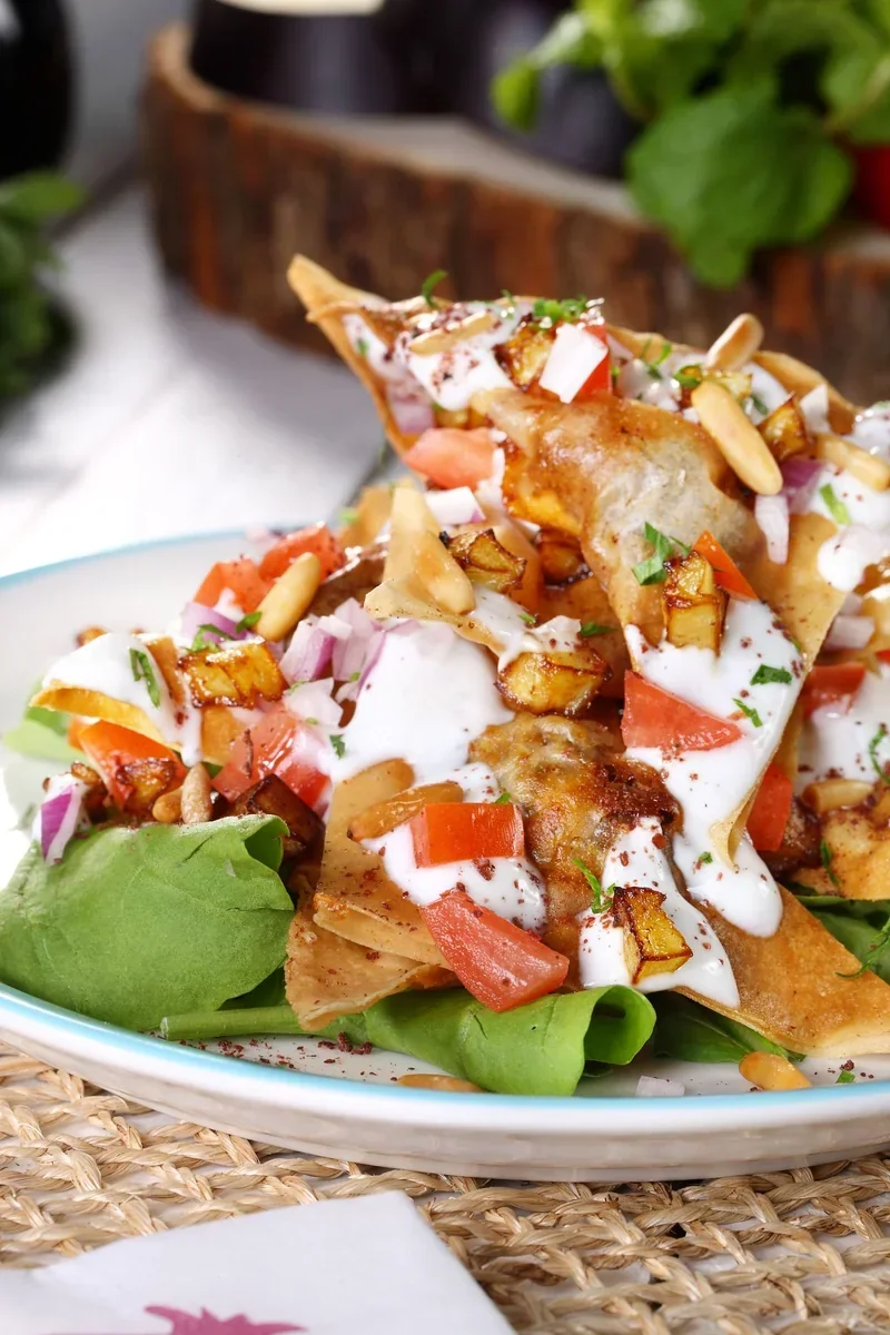 Fatteh — Lübnan'ın nohutlu, tahinli klasiği (4 kişilik tarif)